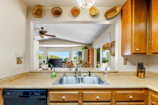 140 Bluebell Pl, Vallejo, CA 94591