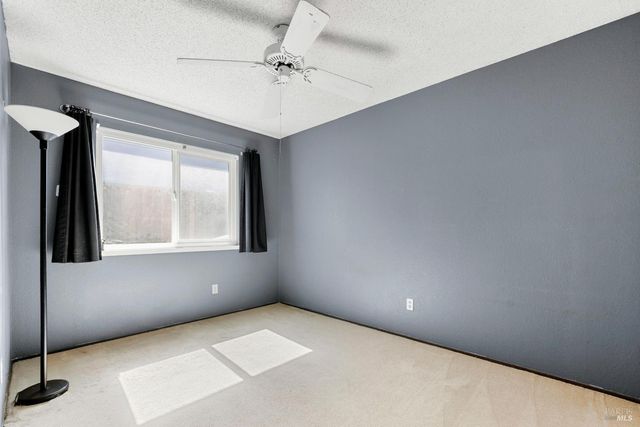 140 Bluebell Pl, Vallejo, CA 94591