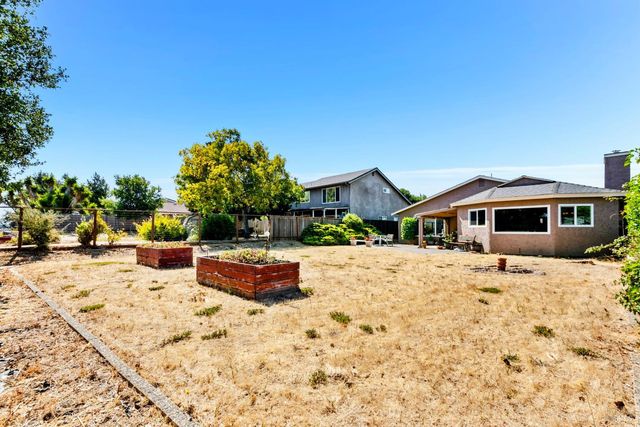 140 Bluebell Pl, Vallejo, CA 94591