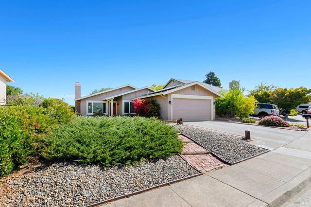 140 Bluebell Pl, Vallejo, CA 94591