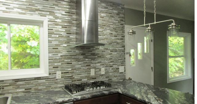 1518 W 10th Street, Davenport, IA 52804
