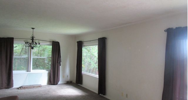 1518 W 10th Street, Davenport, IA 52804