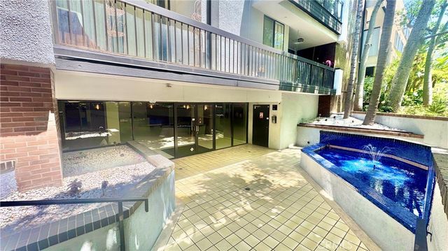 324 N Palm Drive 407, Beverly Hills, CA 90210