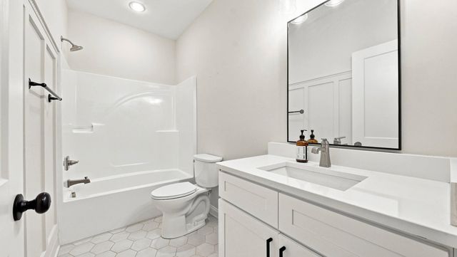 6413 Shirley Pond Road, Harrison, TN 37341