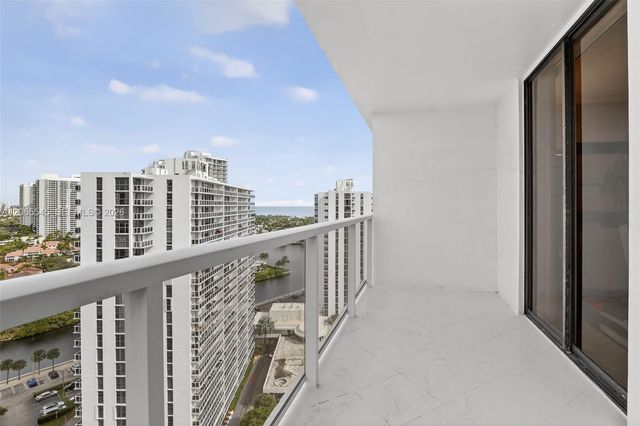 20281 E Country Club Drive 1801, Aventura, FL 33180