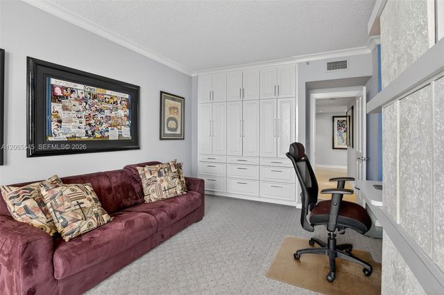 20281 E Country Club Drive 1801, Aventura, FL 33180