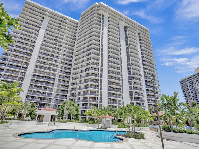 20281 E Country Club Drive 1801, Aventura, FL 33180