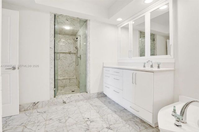 20281 E Country Club Drive 1801, Aventura, FL 33180