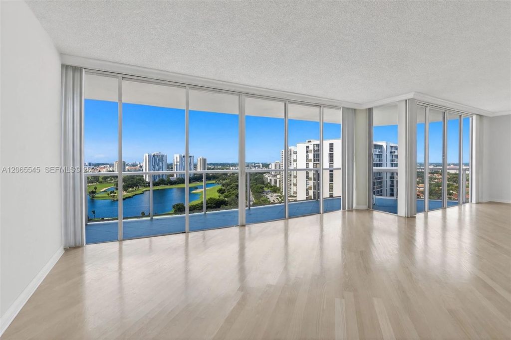 20281 E Country Club Drive 1801, Aventura, FL 33180