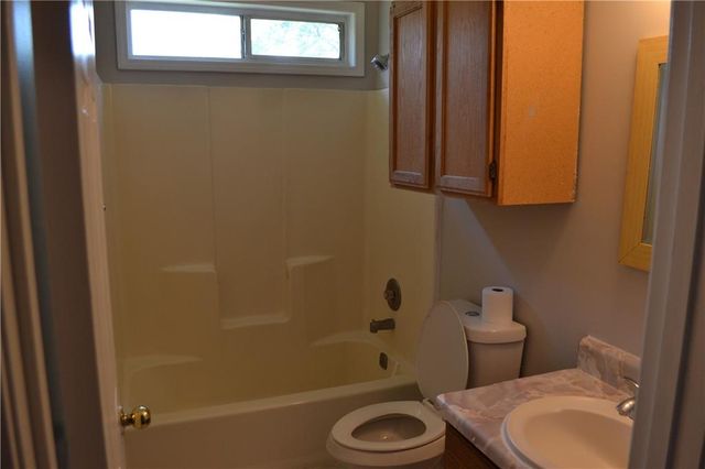 1591 Willow Bend Way, Snellville, GA 30078