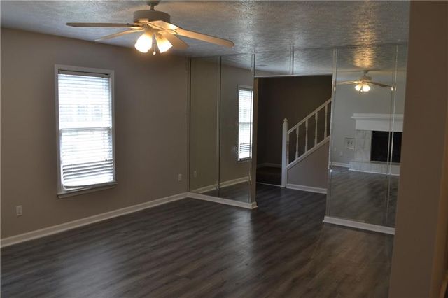 1591 Willow Bend Way, Snellville, GA 30078