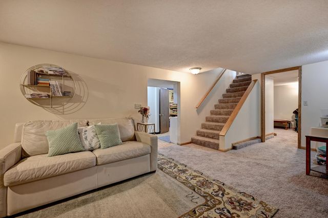 11353 Swallow Street NW, Coon Rapids, MN 55433
