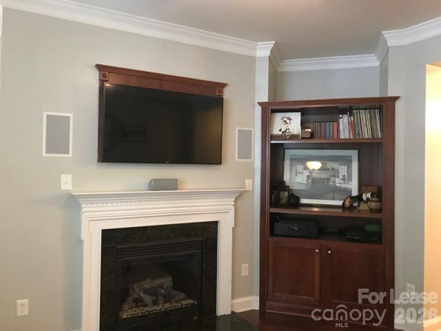 301 Hurston Circle, Charlotte, NC 28208