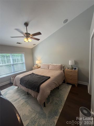 301 Hurston Circle, Charlotte, NC 28208