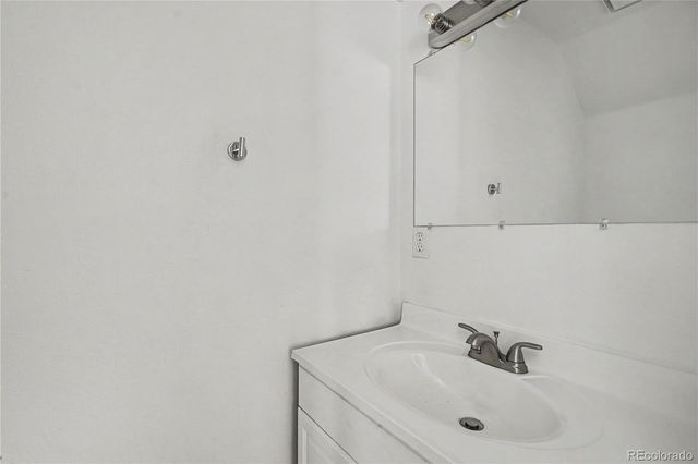 4922 S Rifle Court, Aurora, CO 80015
