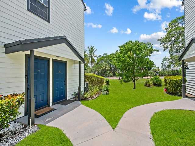 5095 Heatherhill Lane 8, Boca Raton, FL 33486