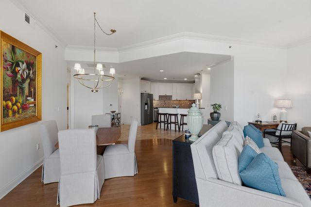 110 31st Ave N Apt 303, Nashville, TN 37203