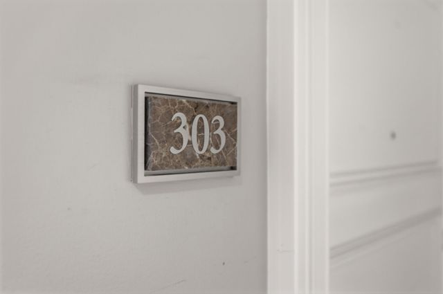 110 31st Ave N Apt 303, Nashville, TN 37203