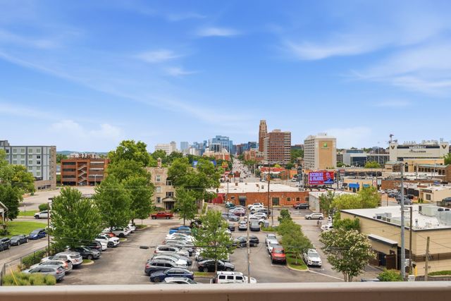 110 31st Ave N Apt 303, Nashville, TN 37203