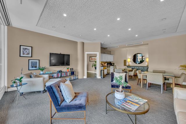110 31st Ave N Apt 303, Nashville, TN 37203