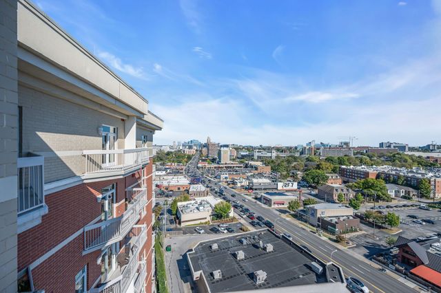 110 31st Ave N Apt 303, Nashville, TN 37203