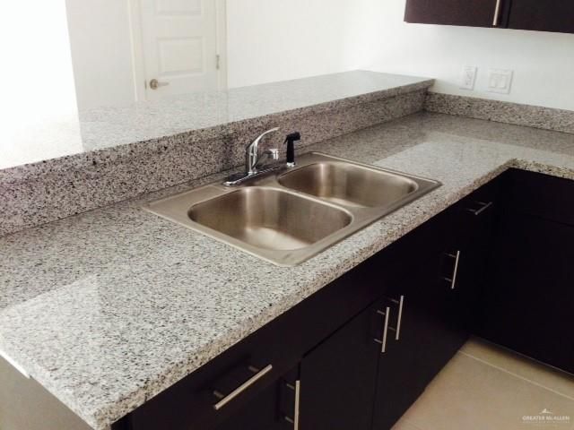 1203 Fig W Avenue, Pharr, TX 78577