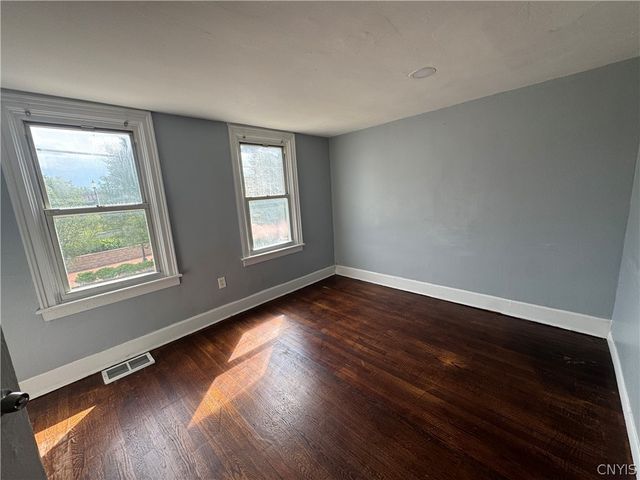 724 Warren Street, Utica, NY 13502