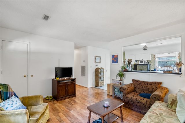 308 Clayton Street, Central, SC 29630