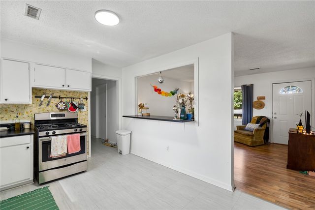 308 Clayton Street, Central, SC 29630