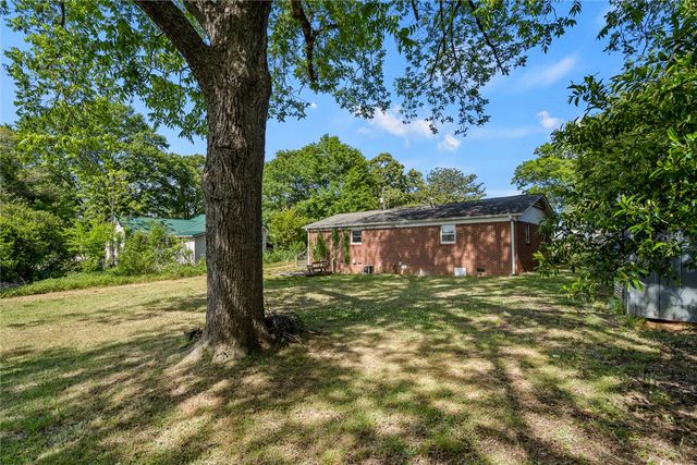 308 Clayton Street, Central, SC 29630