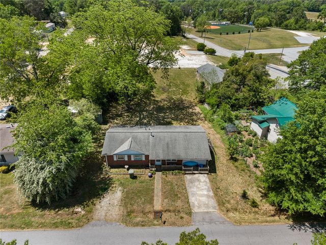 308 Clayton Street, Central, SC 29630