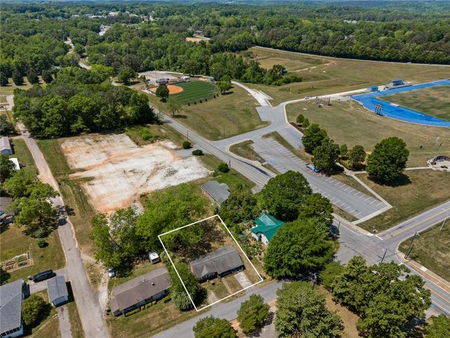 308 Clayton Street, Central, SC 29630