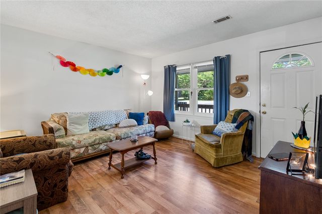 308 Clayton Street, Central, SC 29630