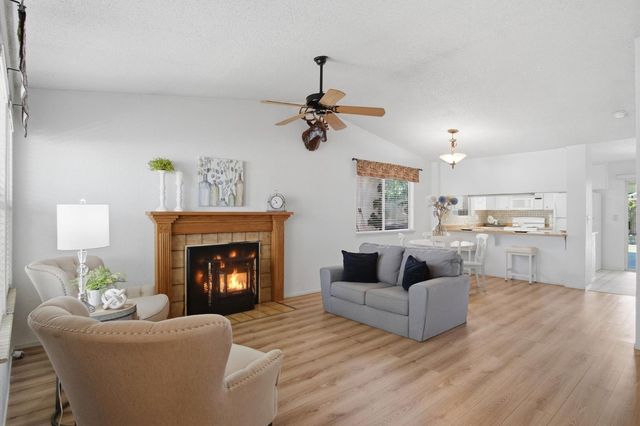 832 Pennington Pl, Modesto, CA 95356