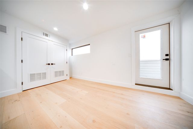 4209 Munger Avenue, Dallas, TX 75204