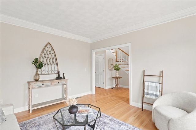247 Webster Woods Ln, North Andover, MA 01845