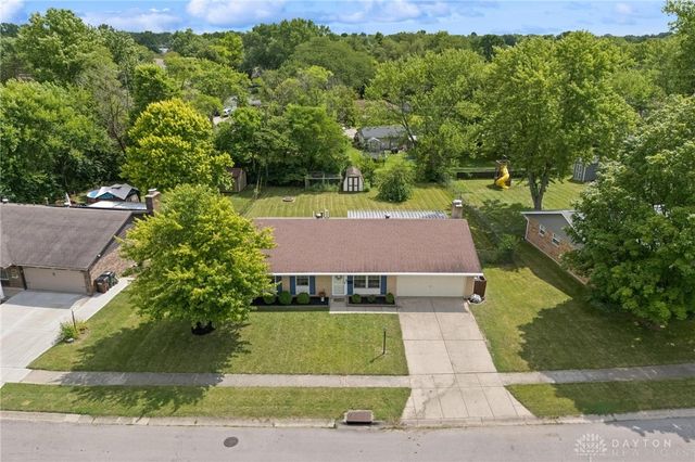 6800 Glenhills Drive, Englewood, OH 45322