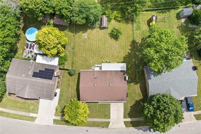 6800 Glenhills Drive, Englewood, OH 45322