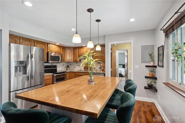 6800 Glenhills Drive, Englewood, OH 45322