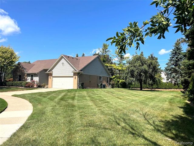 5859 Calgary Court, Sterling Heights, MI 48314