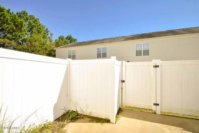 4251 Dudleys Grant Drive C, Winterville, NC 28590