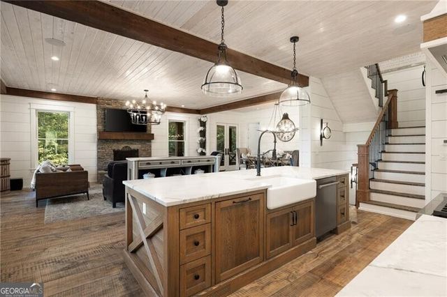 4864 Black Mountain Road, Dahlonega, GA 30533