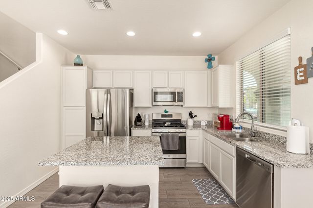 1658 S 83RD Way, Mesa, AZ 85209