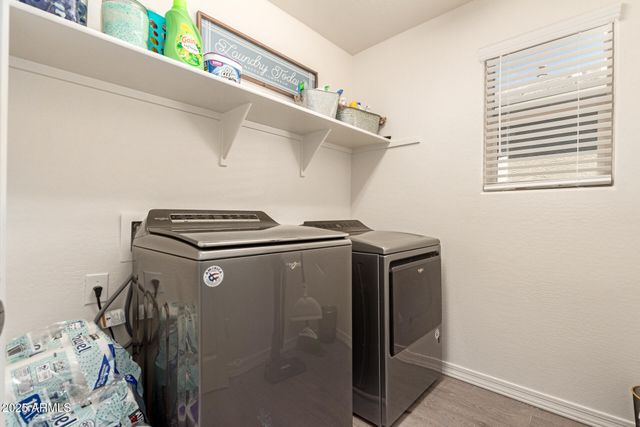 1658 S 83RD Way, Mesa, AZ 85209