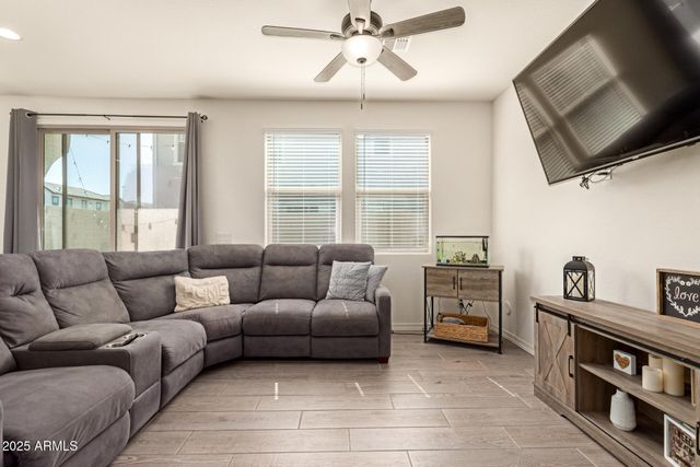 1658 S 83RD Way, Mesa, AZ 85209