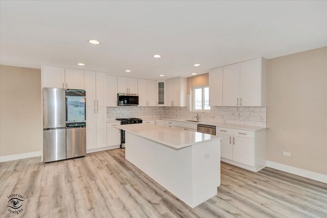 26048 County Fair Drive, Monee, IL 60449