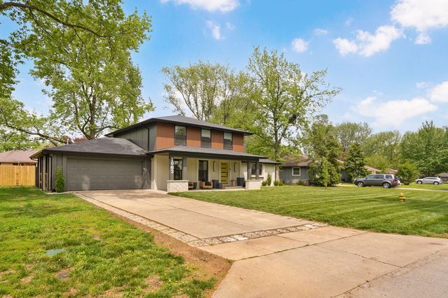 1883 E Cardinal Street, Springfield, MO 65804
