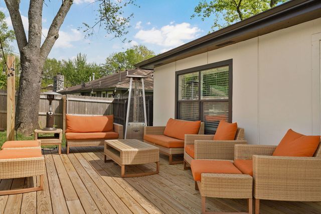 1883 E Cardinal Street, Springfield, MO 65804