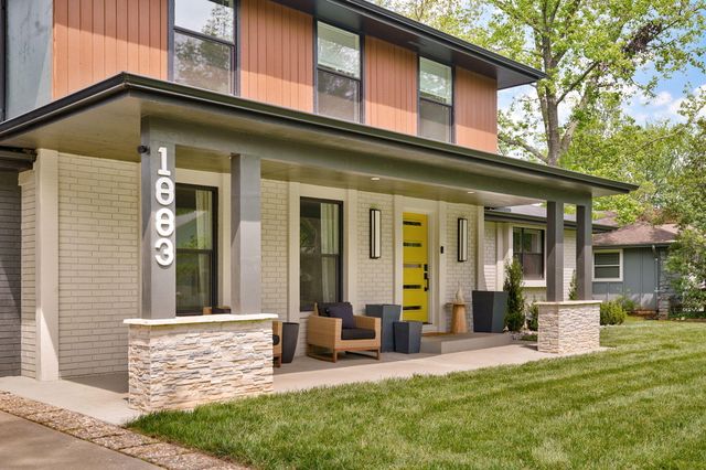1883 E Cardinal Street, Springfield, MO 65804