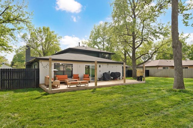 1883 E Cardinal Street, Springfield, MO 65804